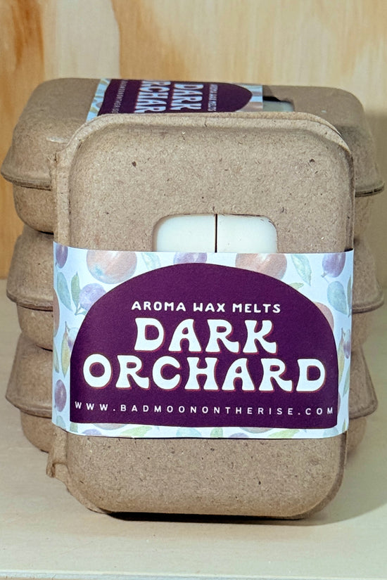 DARK ORCHARD CANDLE