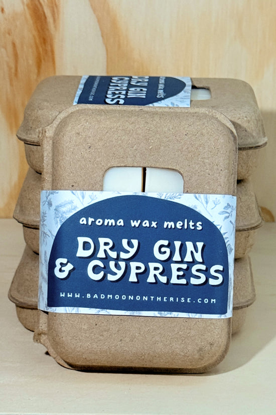 DRY GIN & CYPRESS CANDLE