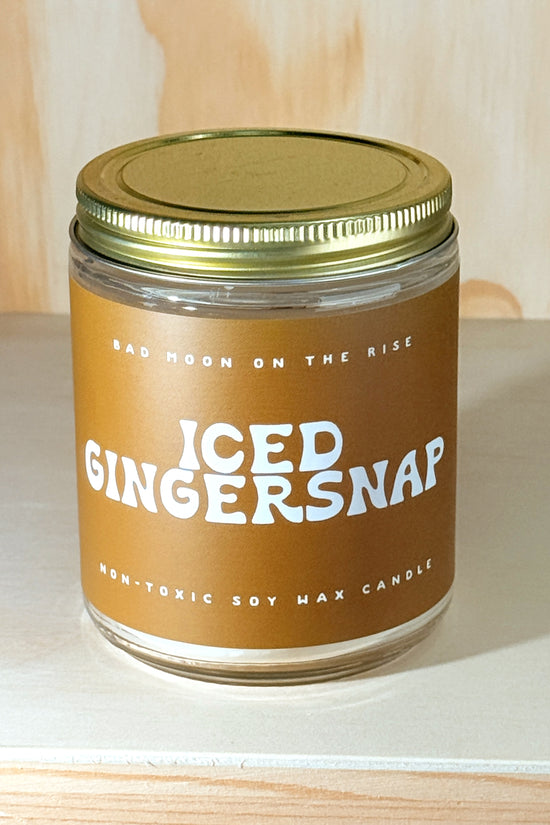 ICED GINGERSNAP CANDLE