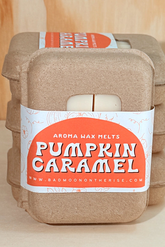PUMPKIN CARAMEL CANDLE
