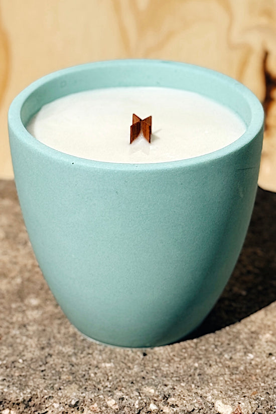 SPA RETREAT CANDLE