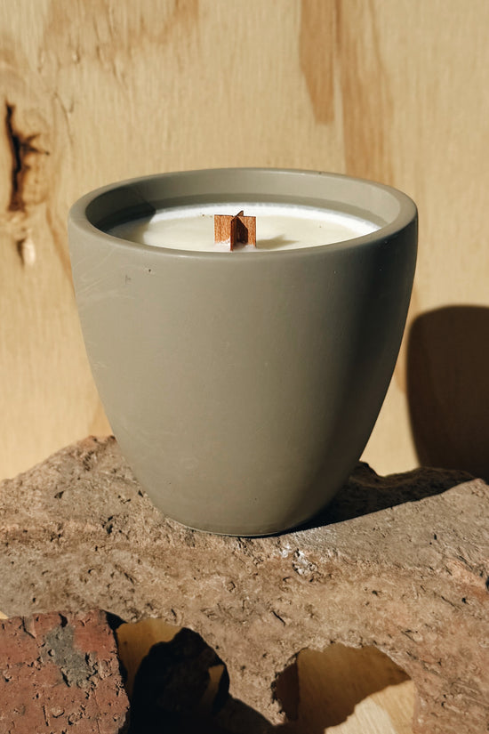 CARDAMOM CREAM CANDLE